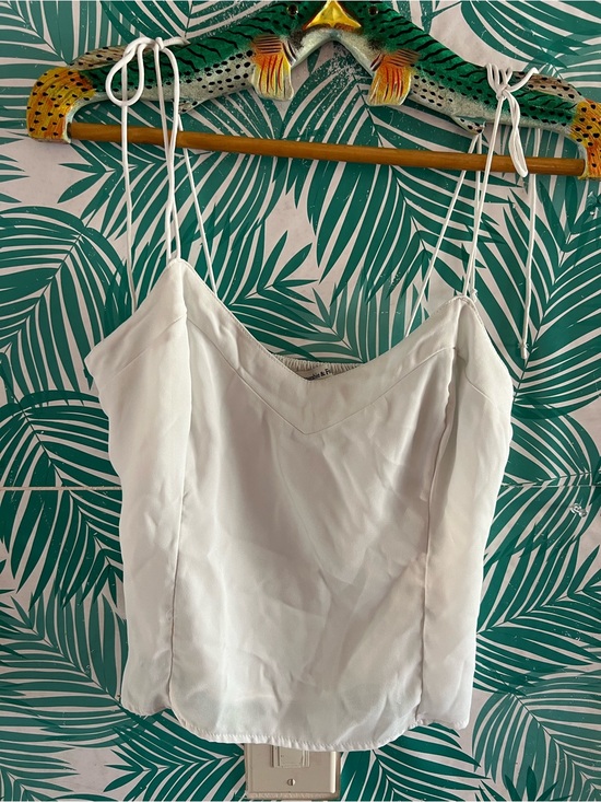 Abercrombie & Fitch Tops - Abercrombie & Fitch White Tie-Strap Cami crop top Sz S